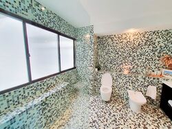 Townhouse Apartments (D9), Apartment #607526421